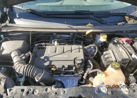 2020 Chevrolet Sonic Lt z USA, uszkodzony, nr VIN 1G1JD5SB2L4107853